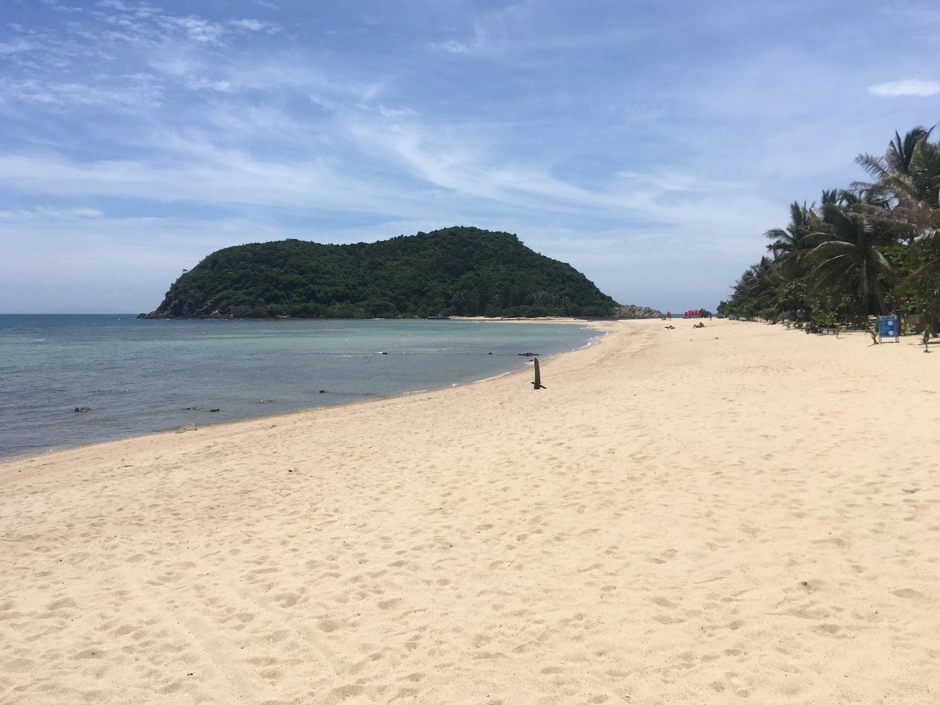 Mae Haad Beach and the islet of Koh Ma, Koh Phangan